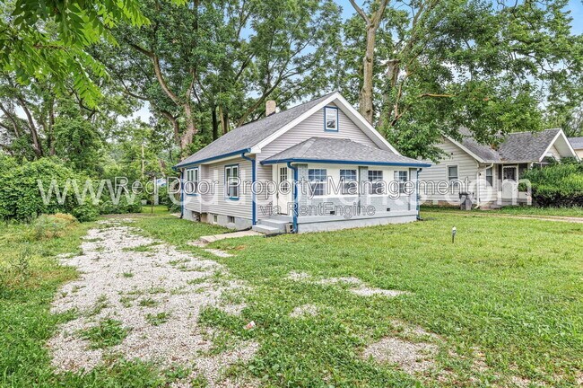 3340 N Sherman Dr