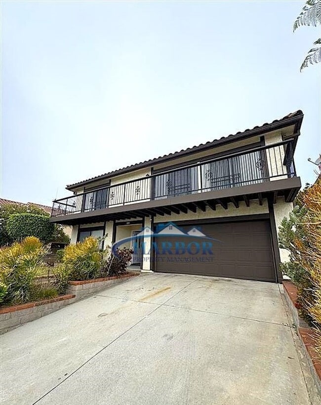 Building Photo - Beautifully Remodeled 4-Bedroom Home in Sa...