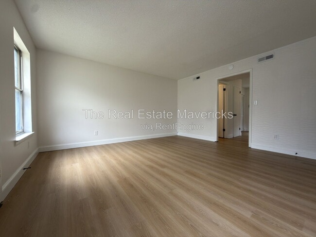 Photo - 2318 Green Forest Dr
