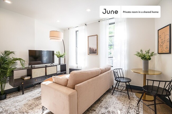 Photo - Room in Shared 3 bed/2 bath home Unidad C