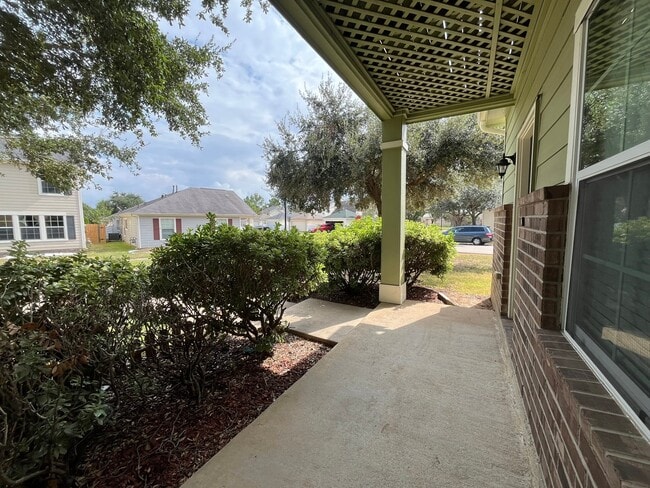 Photo - 20702 Settlers Lake Cir N