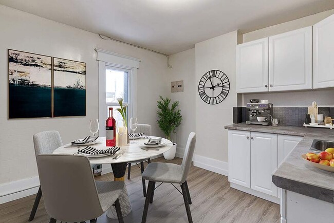 Photo - Mayrene Manor