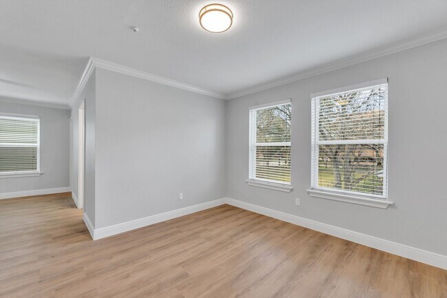 Photo - 1829 Bering Dr Unidad 2