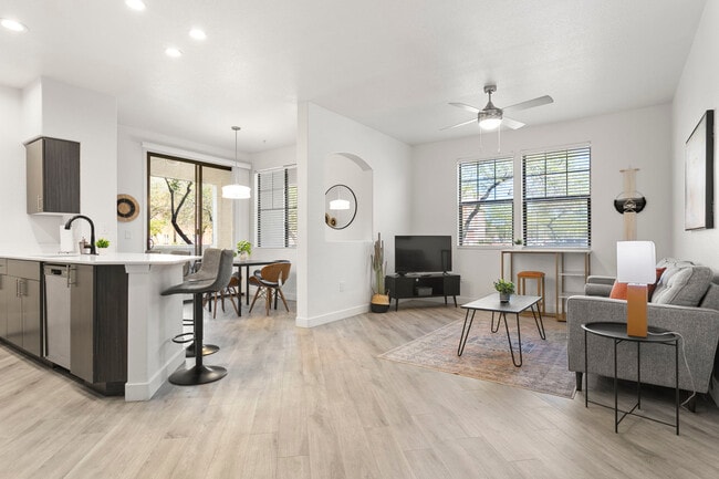 Photo - 9450 W Cabela Dr Unidad ID1014629P