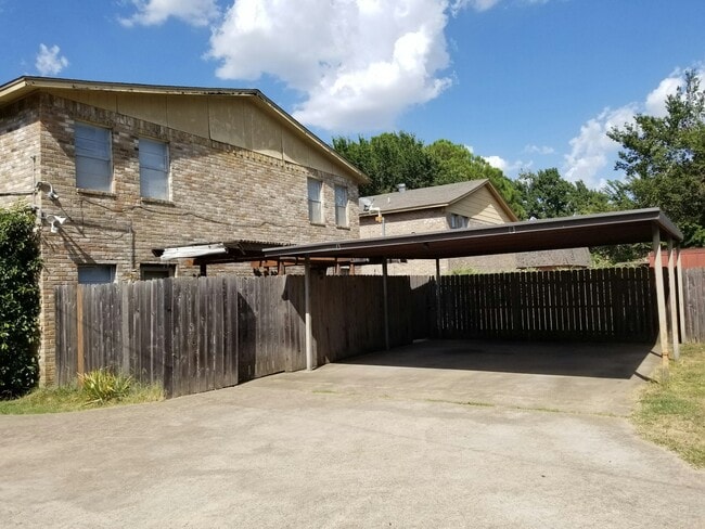 Photo - 1912 Nolen Ct