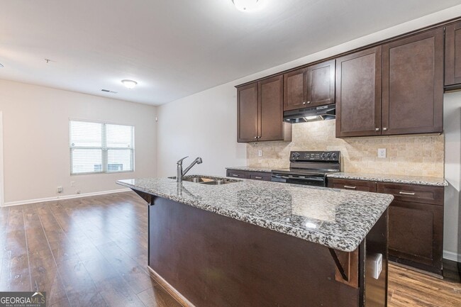 Photo - 1957 Old Dogwood