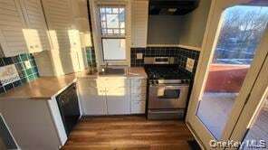 Photo - 214 Church St