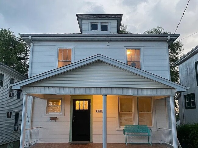 Photo - 1421 7th St SE