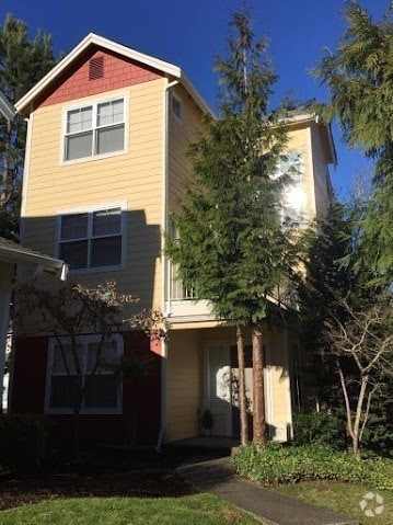 Building Photo - 539 225th Pl NE Rental