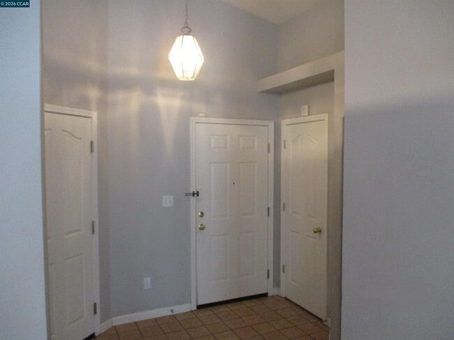 Photo - 5112 Toyon Ct