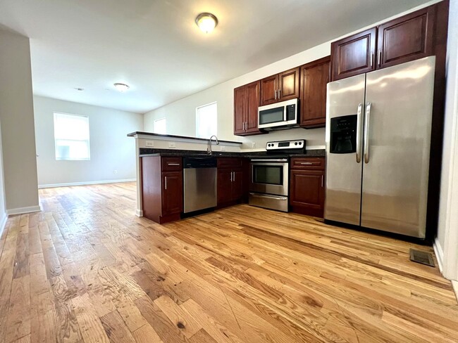 Building Photo - 2106 N 17th St Unit 1 Rental
