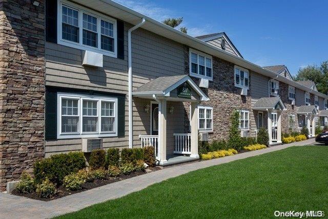 Photo - 41 Lucille Ln Unit 7B