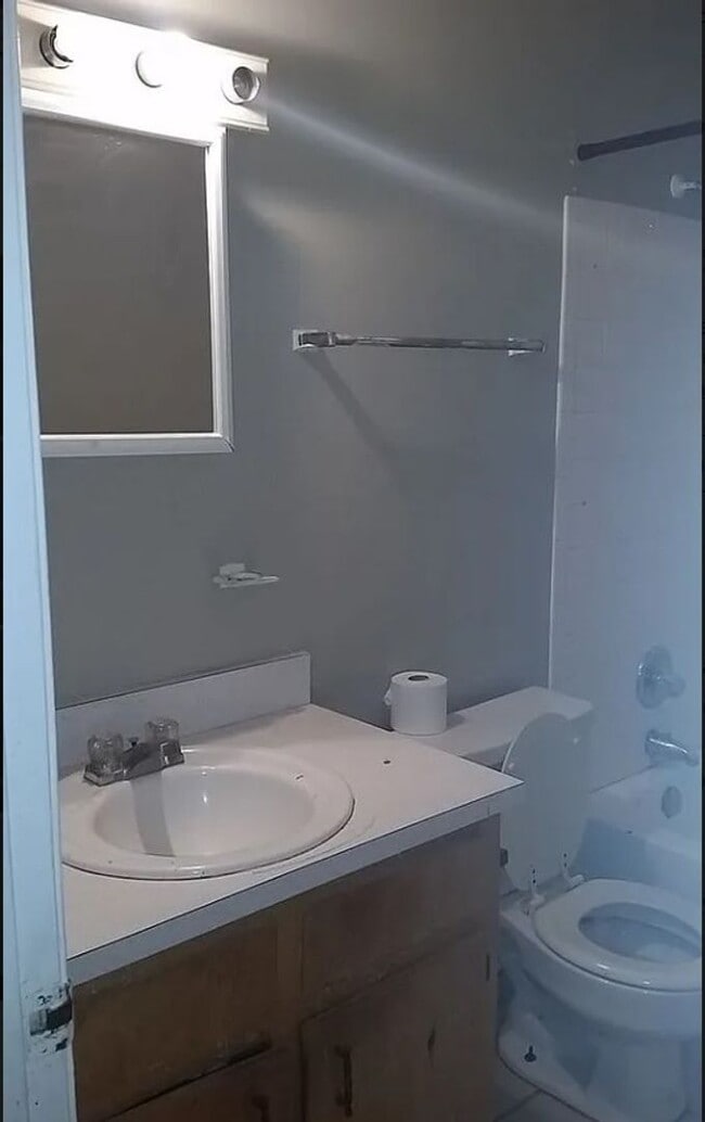 Photo - DO NOT APPLY RESIDENT ADD ON- UNIT IS NOT AVAILABLE Post to website only so additional resident c...