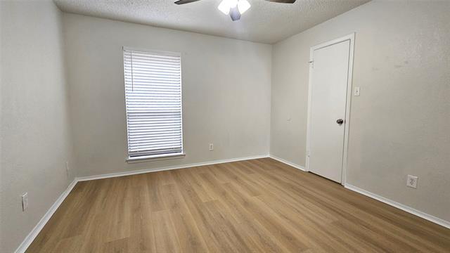 Building Photo - 1605 5th Ave Unit 11