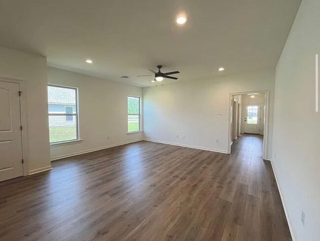 Photo - 20507 Stone House Rd