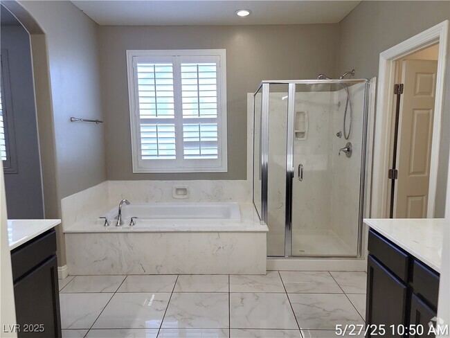 Building Photo - 343 Botanic Gardens Dr Rental