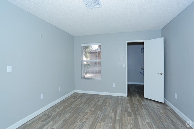 1BR,1BA-The Reyna Bedroom - The Marlow