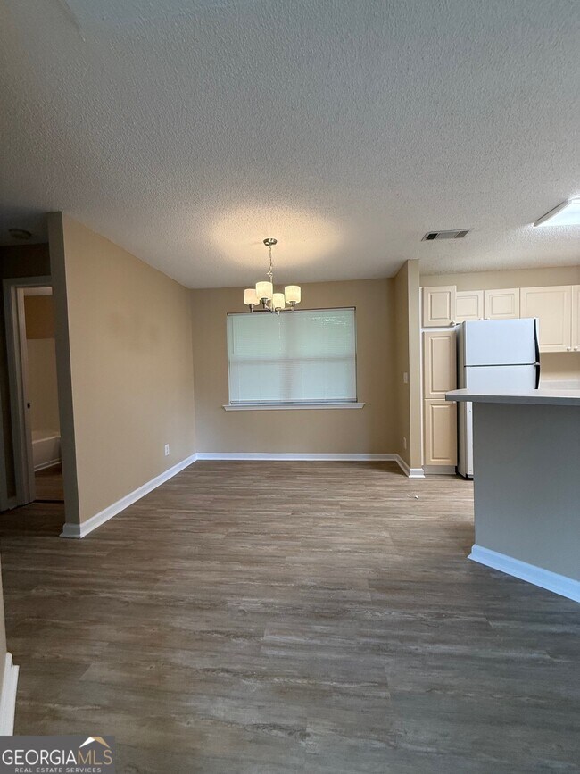 Photo - 320 Ridgewood Ave Unit C4