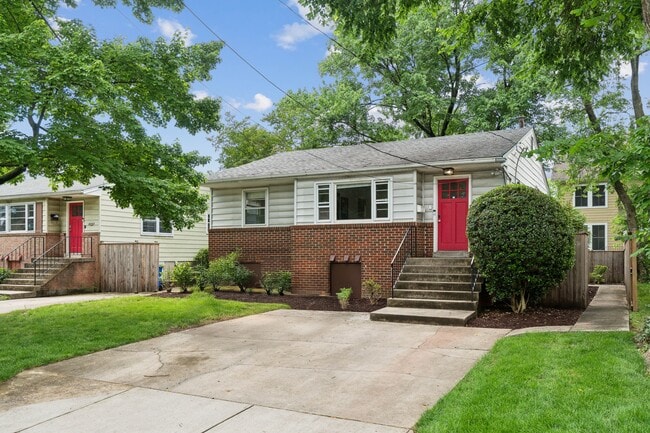 Building Photo - 4705 Norwich Rd Rental