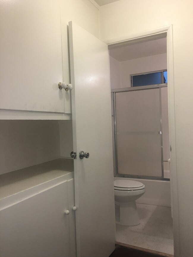 Building Photo - 13429 Beach Ave Unit 13429 Rental