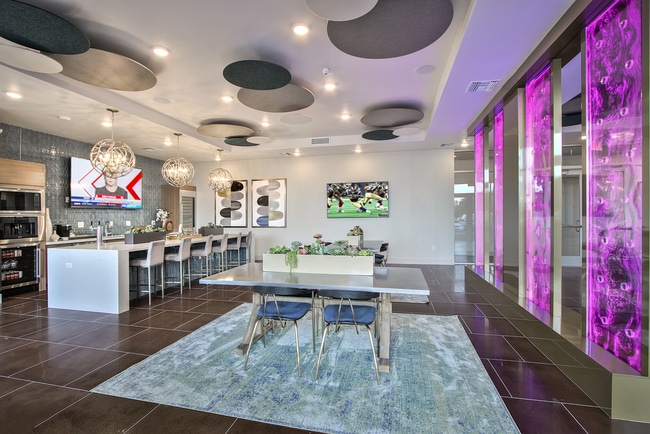 Photo - Jade Apartments