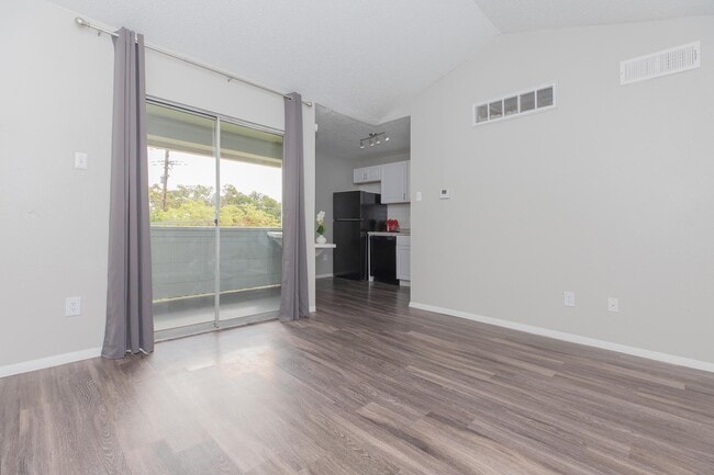 Photo - Arbor Trails Apartment Homes