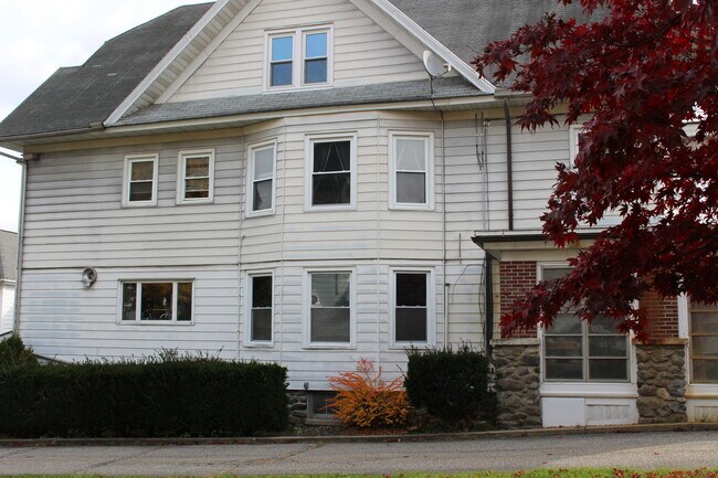 Photo - 20 Merrill St Unit 3