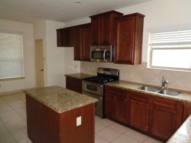 Photo - 10205 Wood Fern Ct