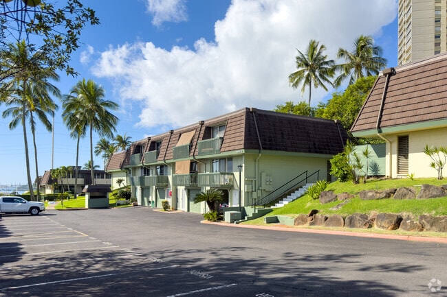 Photo - Pacific Village