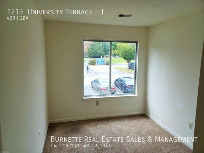Photo - 1213 University Terrace Unidad J