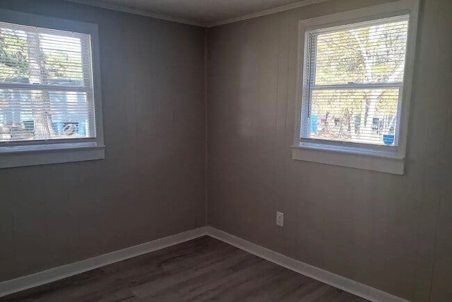 Photo - 313 Jacobs St