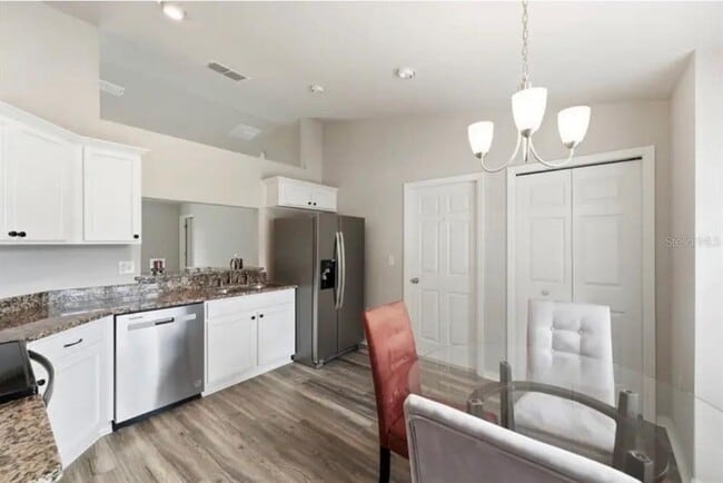 Photo - 202 Highland Meadows Pl