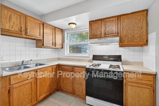 Photo - 10115 Saffron Dr