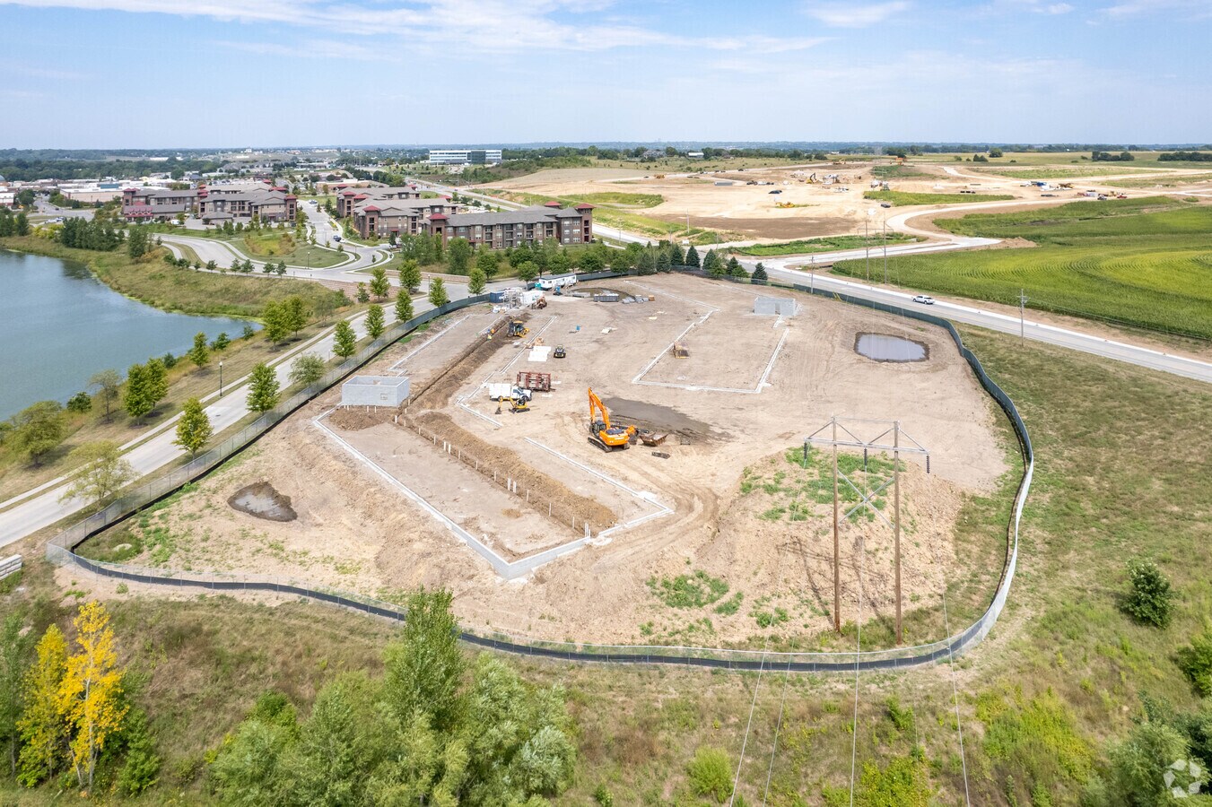 Aug-2022 - Shadow Lake Apartments