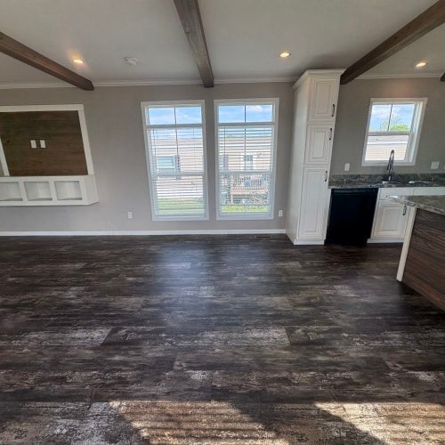 Photo - 370 Sycamore Loop