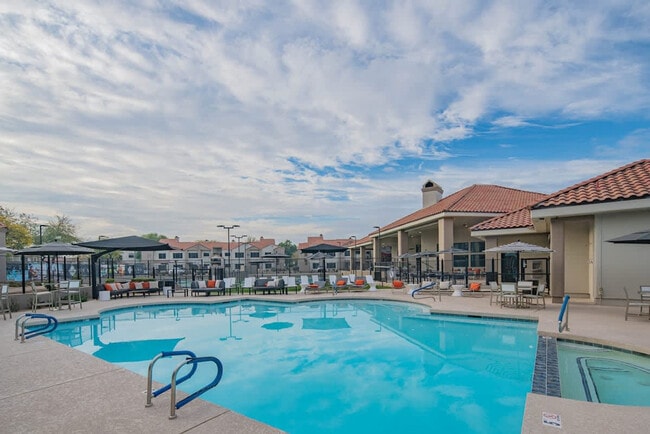 Building Photo - 7900 E Princess Dr Unit ID1263184P Rental