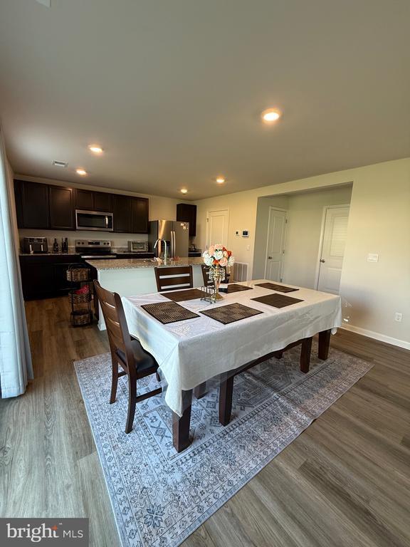 Photo - 115 Grasmere St