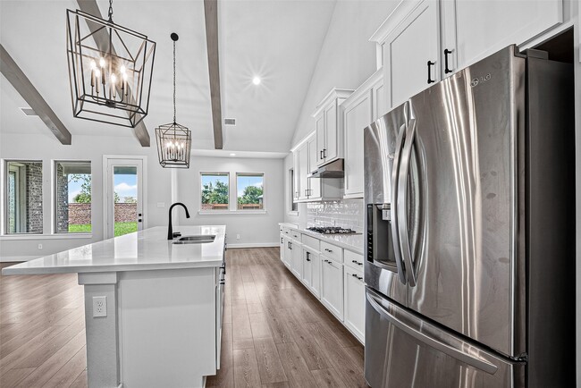 Photo - 2600 Golden Palms Ln