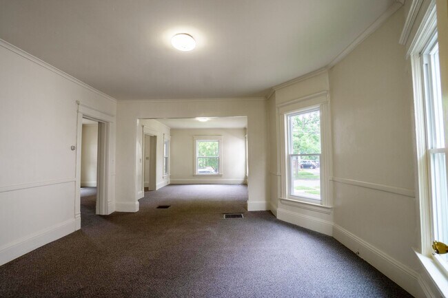 Photo - 204 Harvard Pl
