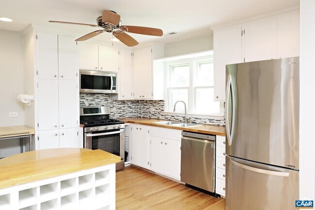 Building Photo - 231 Stribling Ave Rental