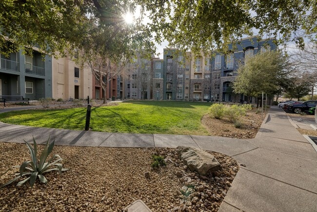Photo - Guard Gated 3rd Floor Unit off Las Vegas Blvd