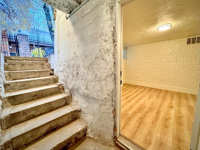 Photo - 76 W 200 S Unit #2