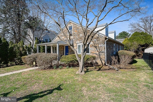 Photo - 1457 Manoa Rd