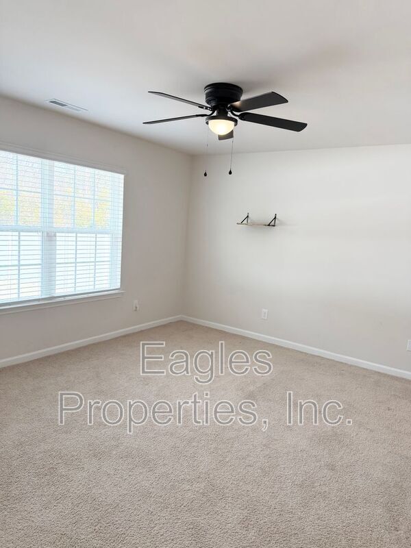 Photo - 1423 N Wilshire Ct