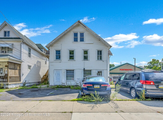 Photo - 1149 Luzerne St