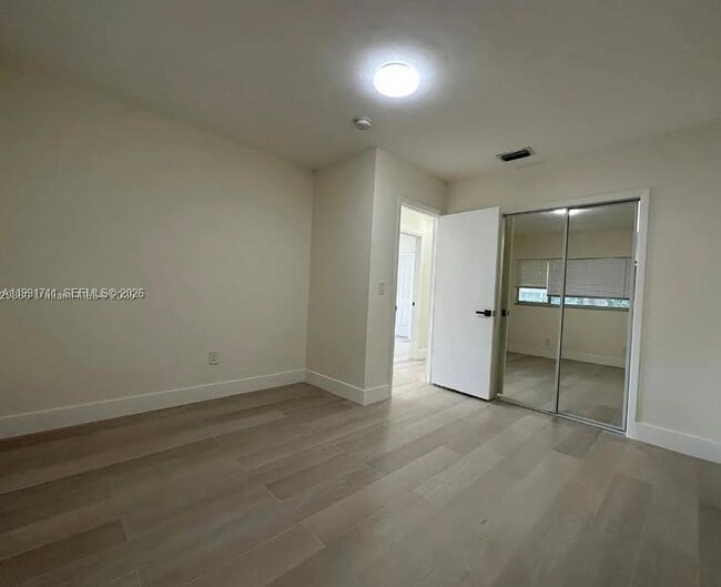 Photo - 1514 SW 6th St Unit 4