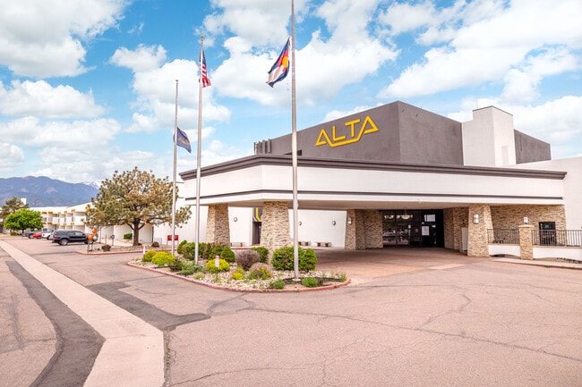 Alta Apartments - Alta Apartments