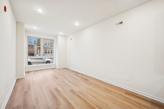 Photo - 5110 Arch St Unit 1