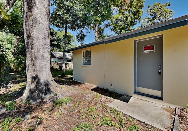 Photo - 9610 N 12th St