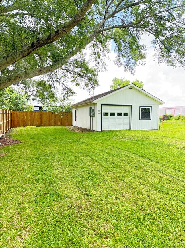 11414 Sralla Rd
